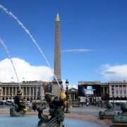 076 Concorde, Brunnen & Obelisk